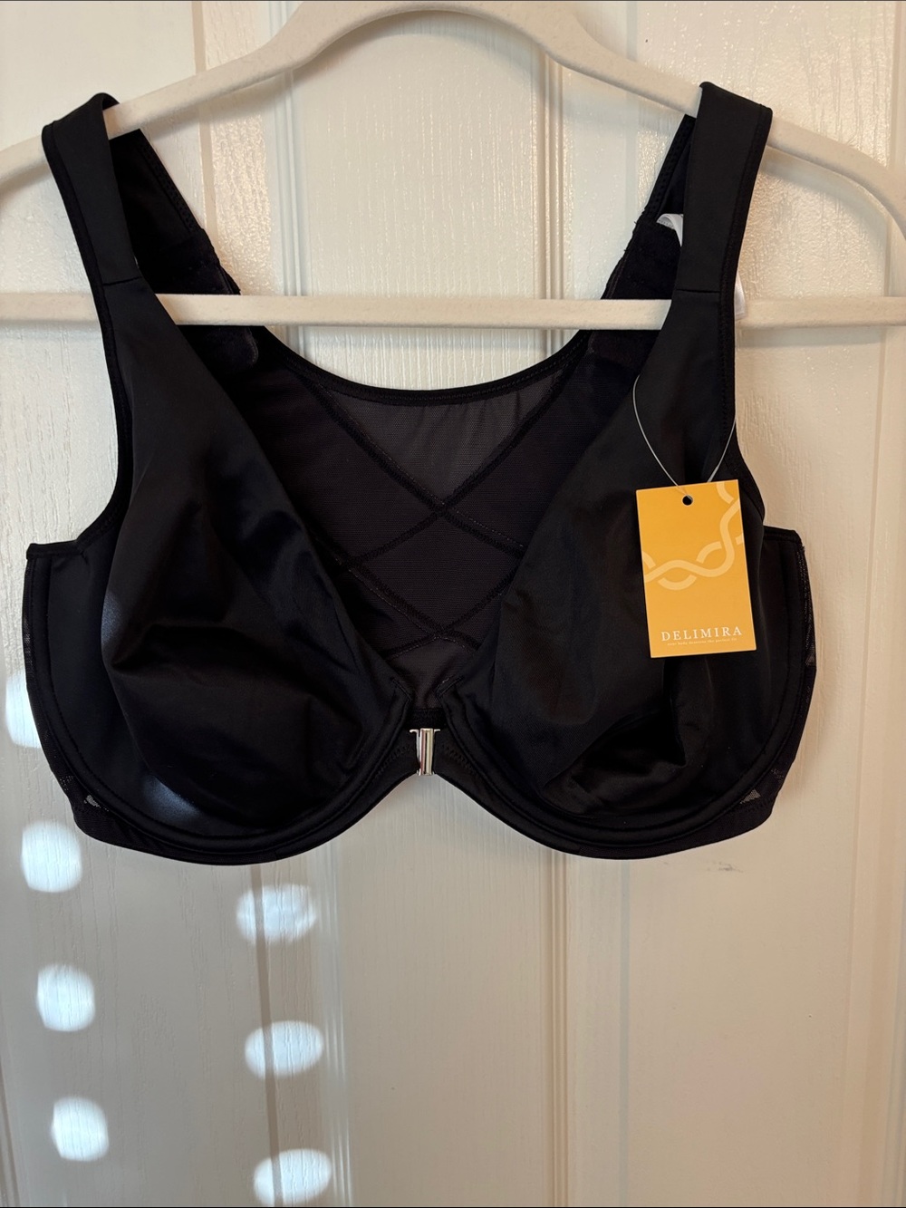 Delmira Black Posture Bra with Front Close ~ Women’s 38DD ~ New with Tags